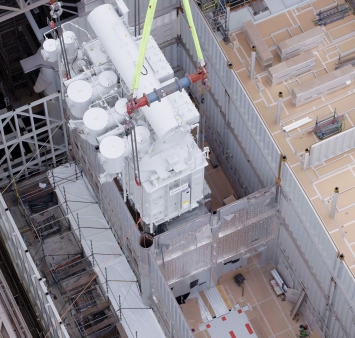 TenneT transformers successfully lifted into topside for Hollandse Kust (noord) substation