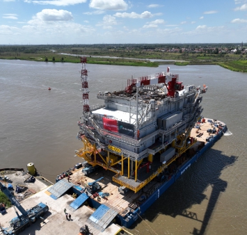 Substation topside and jacket for the Saint-Brieuc offshore wind farm successfully loaded out