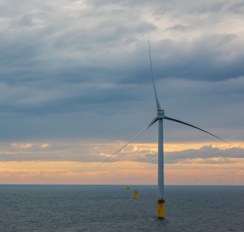 World’s largest offshore wind farm produces power for the first time